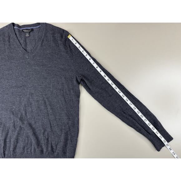 Banana Republic Mens 100% Extra Fine Merino Wool V Neck Sweater L Gray Preppy - Picture 4 of 11